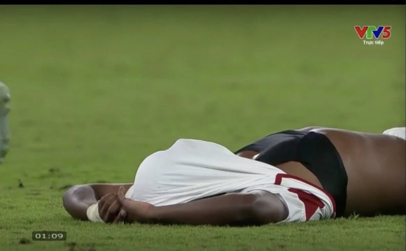 U23 Việt Nam chơi đ&atilde; hay, h&agrave;nh động với đối thủ c&ograve;n đẹp! Kh&ocirc;ng c&oacute; điểm ch&ecirc;- Ảnh 2.