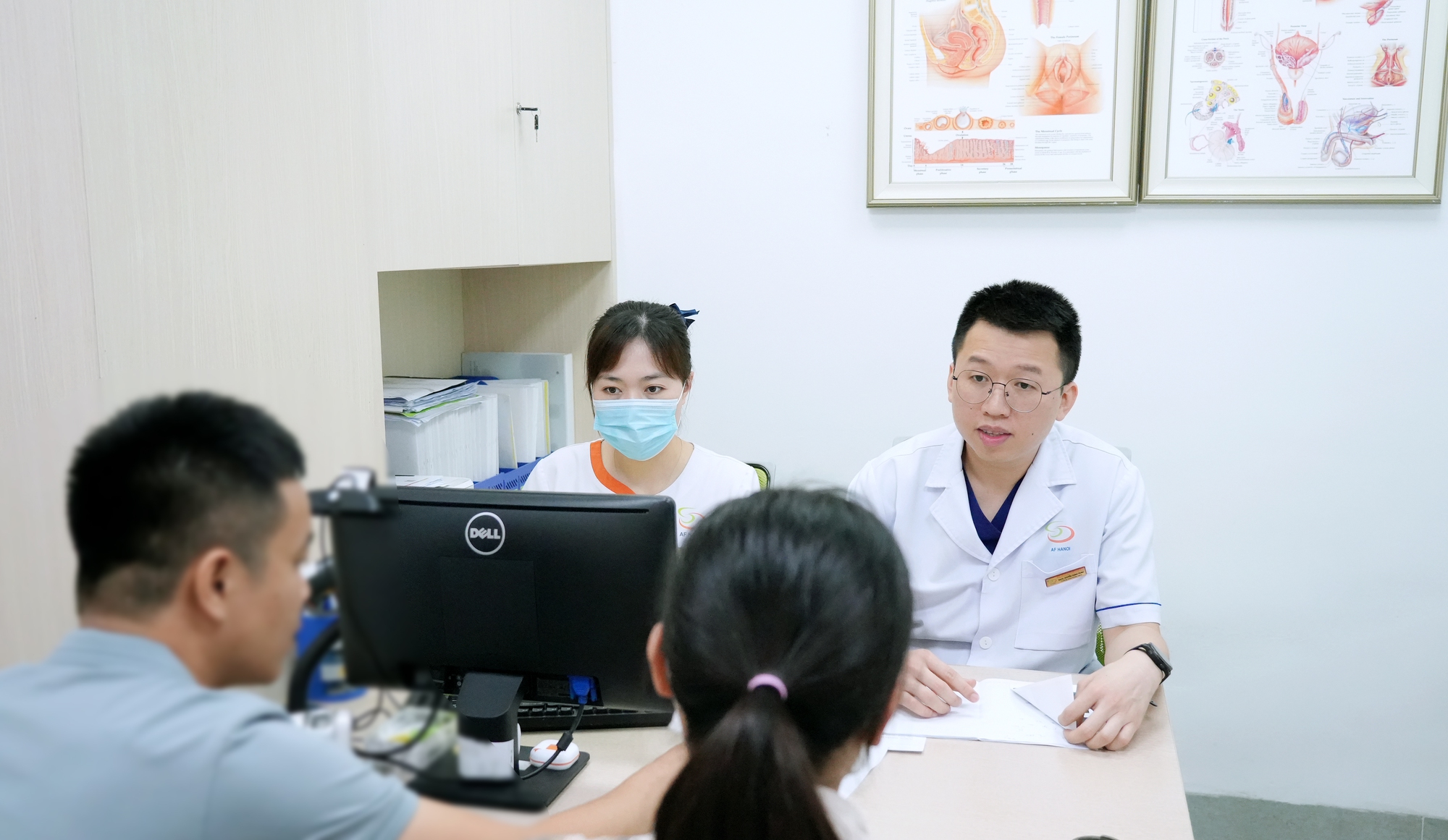19 tuổi, 100% "tinh binh" bị dị dạng: B&aacute;c sĩ chỉ ra nguy&ecirc;n nh&acirc;n bất ngờ- Ảnh 1.