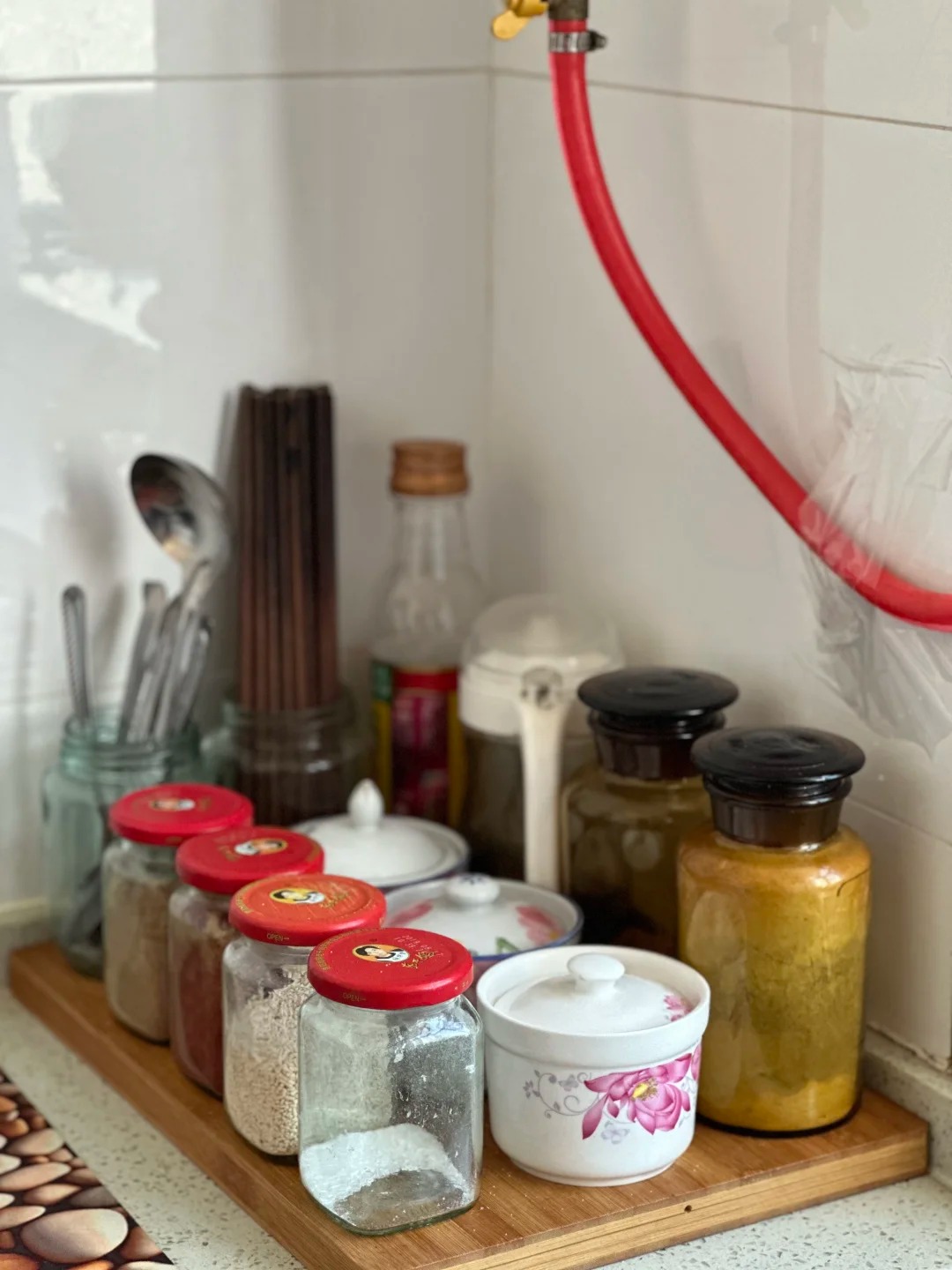 Ti&ecirc;u d&ugrave;ng c&agrave;ng tiện, người ta c&agrave;ng quay về c&aacute;ch sống của bố mẹ - v&igrave; tiền kh&ocirc;ng chịu nổi nữa- Ảnh 4.