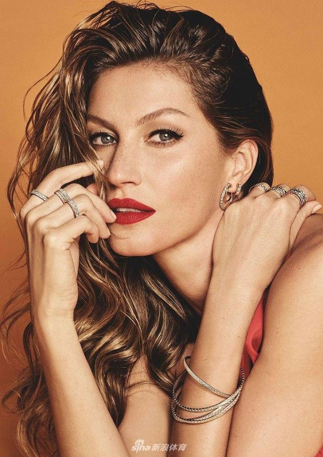 "Thi&ecirc;n thần nội y" gia t&agrave;i 10.500 tỷ kết h&ocirc;n với trai ngh&egrave;o sau nghi vấn &ldquo;cắm sừng&rdquo; chồng cũ- Ảnh 1.