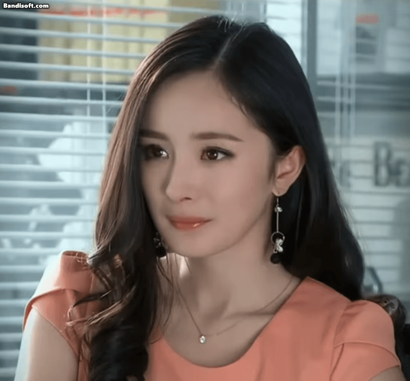 Nhìn mỹ nhân này mới hiểu thế nào là cành vàng lá ngọc: Đẹp điên đẹp khùng, đôi mắt độc nhất showbiz- Ảnh 6.