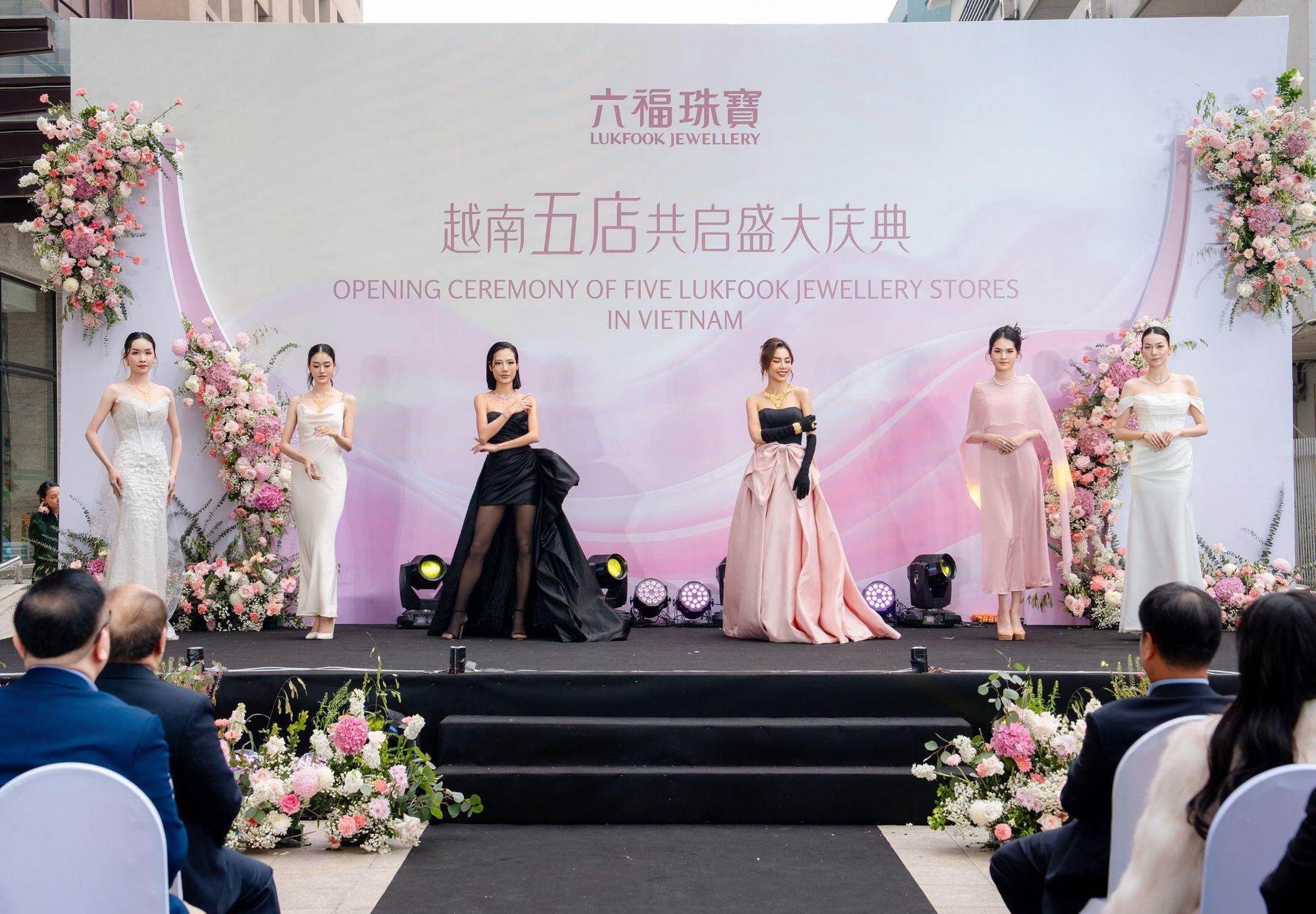 Lukfook Jewellery ch&iacute;nh thức đổ bộ Việt Nam, khai trương đồng loạt 5 cửa h&agrave;ng- Ảnh 3.