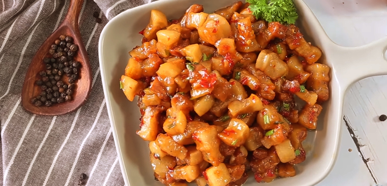 Mỡ lợn được xem l&agrave; một trong những thực phẩm l&agrave;nh mạnh nhất thế giới, nhưng b&igrave; lợn chi&ecirc;n gi&ograve;n liệu c&oacute; n&ecirc;n ăn?- Ảnh 3.