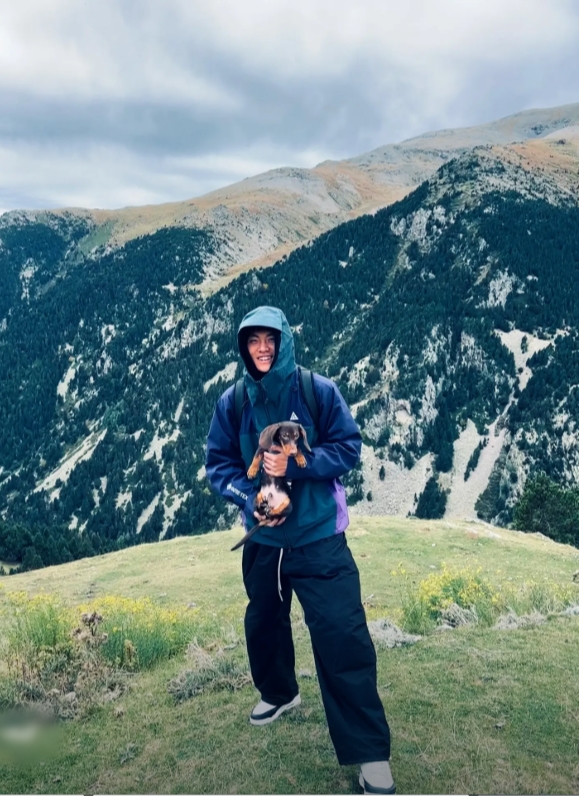 Thủ m&ocirc;n U23 Trung Quốc hot đi&ecirc;n trước trận gặp Việt Nam, được v&iacute; như &ldquo;Vạn L&yacute; Trường Th&agrave;nh di động&rdquo; l&agrave; ai?- Ảnh 15.