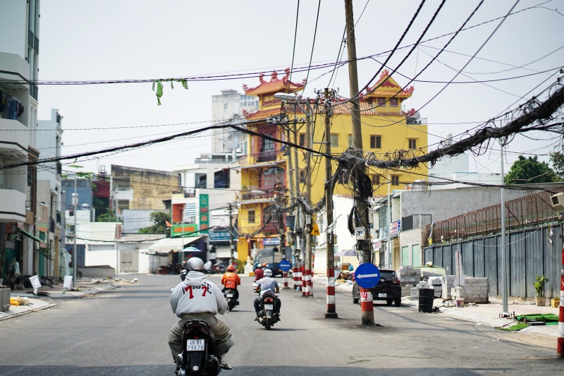 Cận cảnh con đường hơn 1.000 tỉ tại TP.HCM trước ng&agrave;y c&aacute;n đ&iacute;ch, người d&acirc;n mong chờ ho&agrave;n thiện điểm cuối c&ugrave;ng- Ảnh 3.