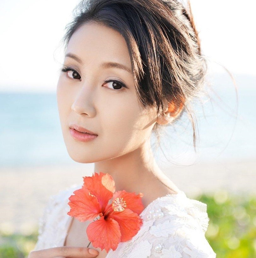 Thảm cảnh của 1 mỹ nh&acirc;n: Phải trả nợ 4.700 tỷ trong 7 ng&agrave;y thay chồng chủ tịch, nhan sắc tụt dốc kh&ocirc;ng phanh- Ảnh 1.