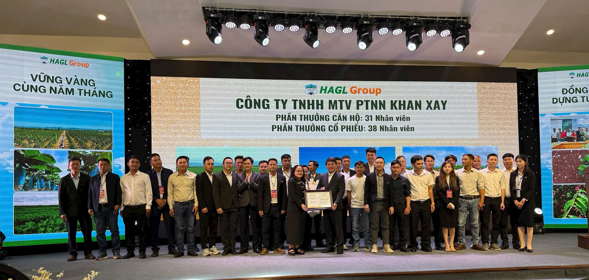 Bầu Đức tặng 339 nh&acirc;n vi&ecirc;n mỗi người 10.000 cổ phiếu: T&ocirc;i cảm thấy rất sướng- Ảnh 2.