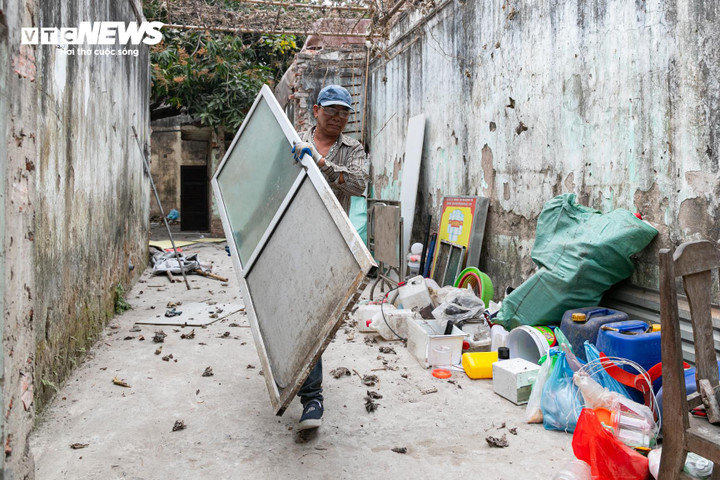 Người Hà Nội tất bật dọn nhà, bàn giao mặt bằng phục vụ thi công Vành đai 2,5- Ảnh 7.