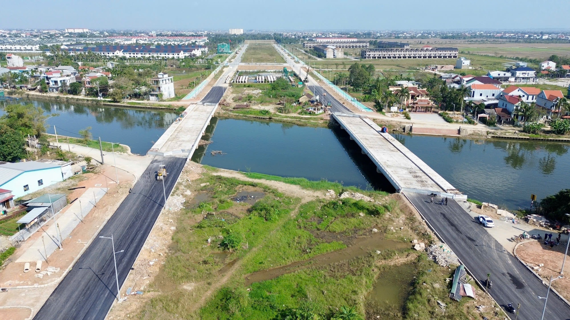 Một nh&agrave; thầu bị phạt 1,5 tỉ đồng khi thi c&ocirc;ng cầu ở Huế- Ảnh 4.