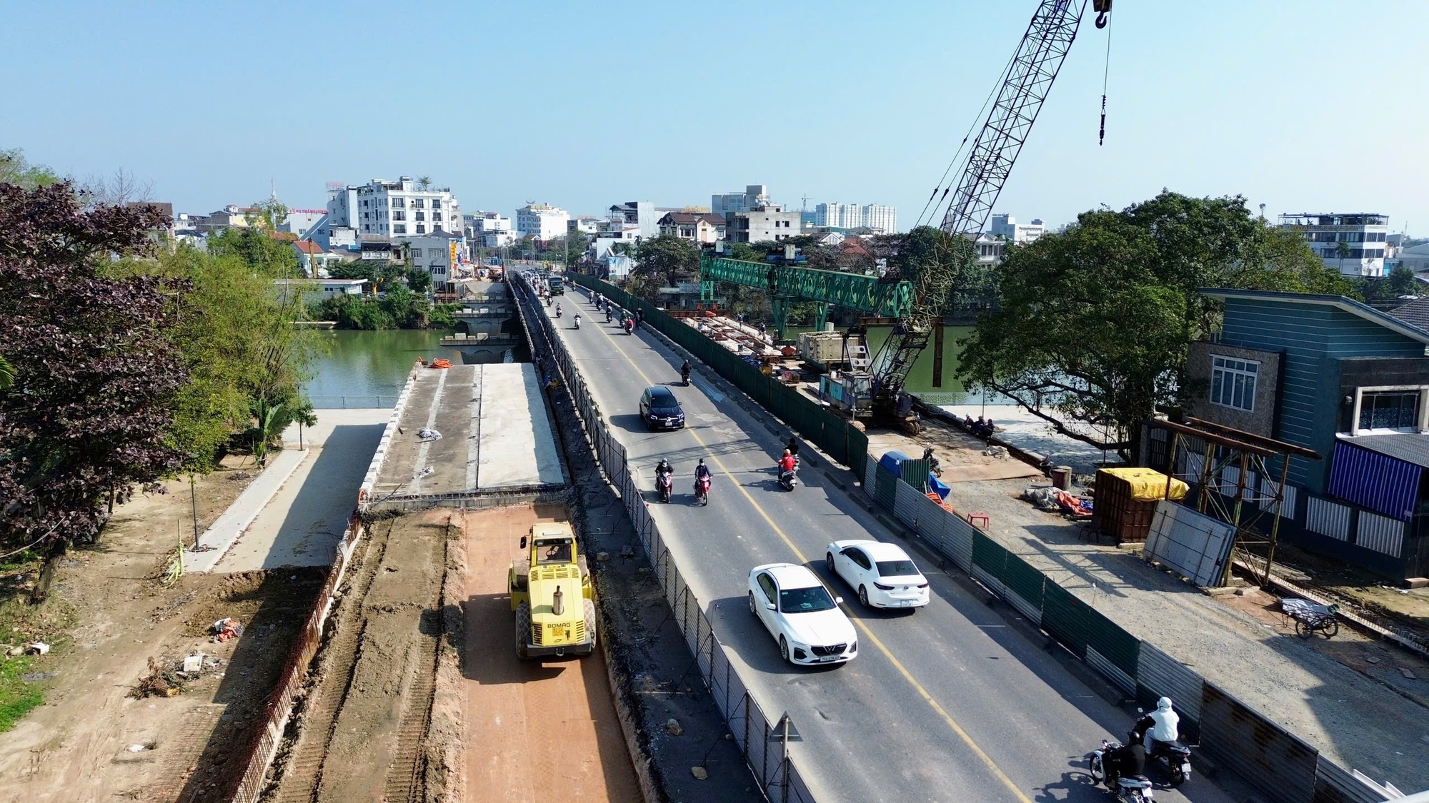 Một nh&agrave; thầu bị phạt 1,5 tỉ đồng khi thi c&ocirc;ng cầu ở Huế- Ảnh 2.