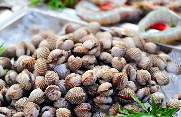 Đến ạ người n&agrave;o cho 5 thứ n&agrave;y v&agrave;o l&ograve; vi s&oacute;ng, kh&aacute;c n&agrave;o "đ&agrave;o hố ch&ocirc;n m&igrave;nh" - Ảnh 4.