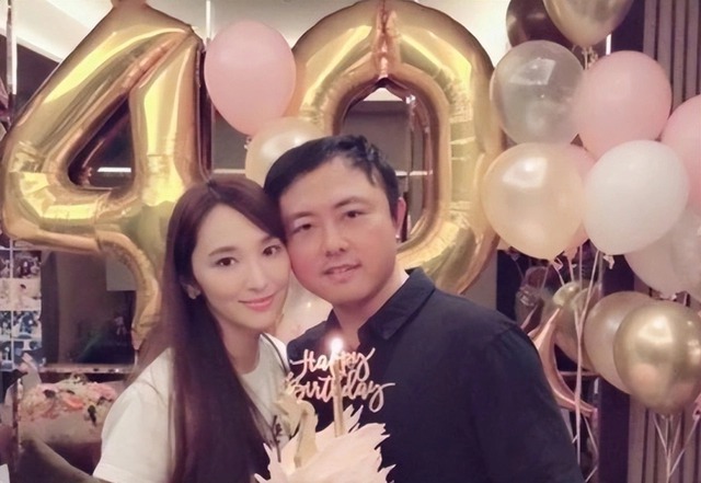 Kiều nữ sinh 4 con cho đại gia vỡ mộng: Bạn trai trốn truy n&atilde;, mẹ chồng hờ bị bắt ở nước ngo&agrave;i- Ảnh 3.