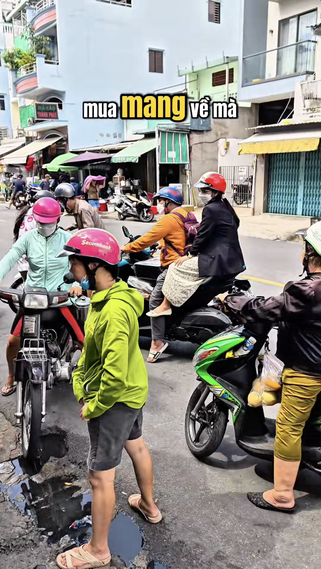 Những qu&aacute;n n&uacute;p hẻm &ldquo;gia trưởng&rdquo; nhất TPHCM, đi sai ng&agrave;y th&igrave; c&oacute; tiền cũng kh&ocirc;ng b&aacute;n- Ảnh 2.