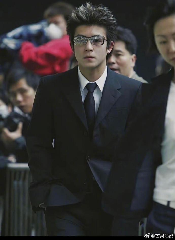 Sốc trước m&agrave;n 