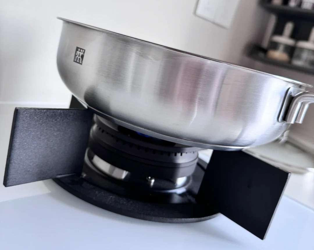 Chiếc nồi 20 năm vẫn s&aacute;ng như mới: Kỹ thuật l&agrave;m sạch của mẹ khiến t&ocirc;i kh&ocirc;ng thốt n&ecirc;n lời- Ảnh 6.