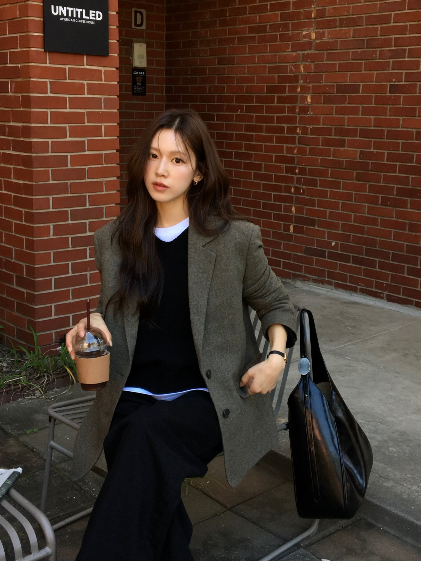 5 item thời trang d&ugrave; Tết lạnh hay ấm &aacute;p đều mặc được, c&oacute; thể sắm từ b&acirc;y giờ- Ảnh 3.