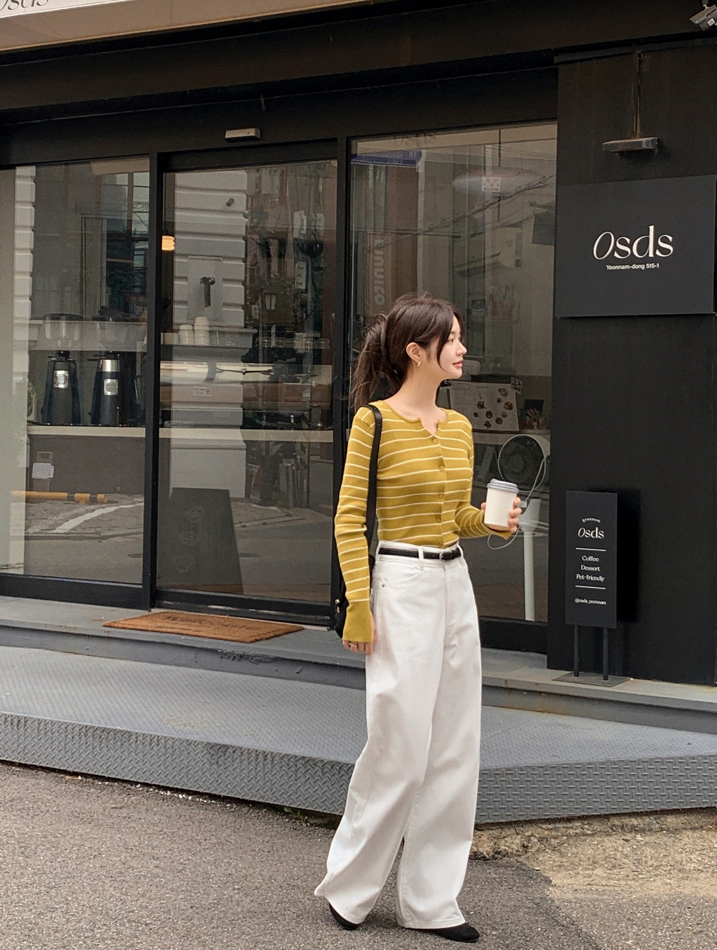 5 xu hướng quần c&ocirc;ng sở của năm 2026: Gi&uacute;p style đi l&agrave;m trẻ hẳn ra, vẫn đảm bảo độ chuy&ecirc;n nghiệp- Ảnh 6.