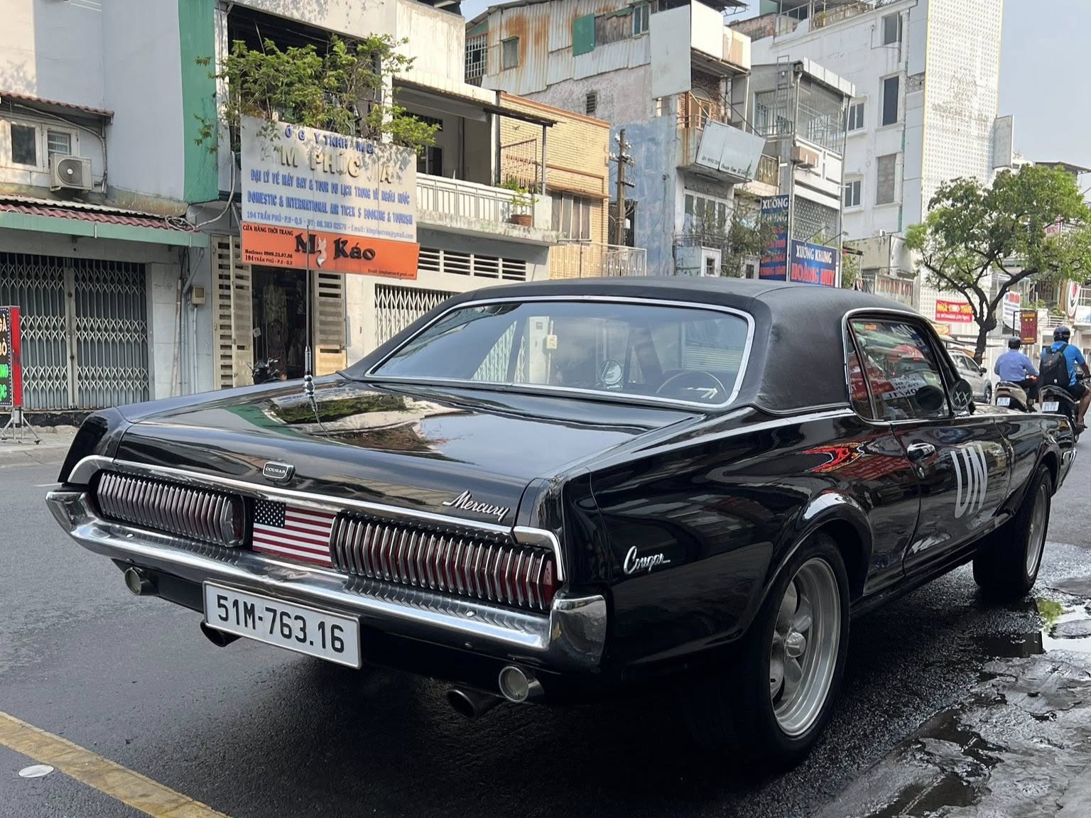 &Ocirc;ng Đặng L&ecirc; Nguy&ecirc;n Vũ cầm l&aacute;i &lsquo;h&agrave;ng hiếm&rsquo; Mercury Cougar 1968 xuống phố: Gần 60 năm tuổi vẫn chạy bốc, mảnh gh&eacute;p mới trong bộ sưu tập 4.000 tỷ đồng- Ảnh 5.