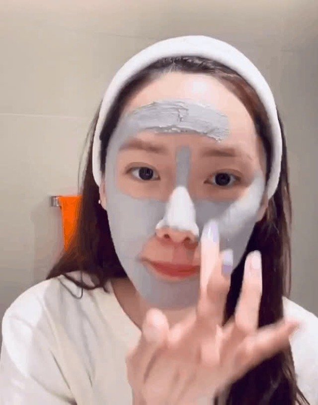 D&ugrave; vật đổi sao rời, nhan sắc của mỹ nh&acirc;n n&agrave;y m&atilde;i l&agrave; bất biến: Trẻ suốt 20 năm nhờ 4 quy tắc- Ảnh 5.