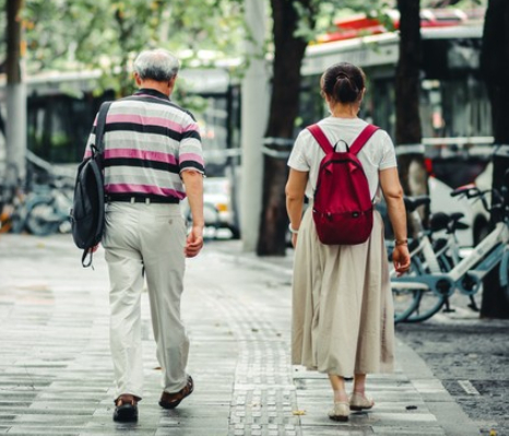 60 tuổi, lương hưu 6,5 triệu đồng: V&igrave; một sai lầm m&agrave; sống chật vật, mặc cảm đến mức ngại ra đường- Ảnh 1.