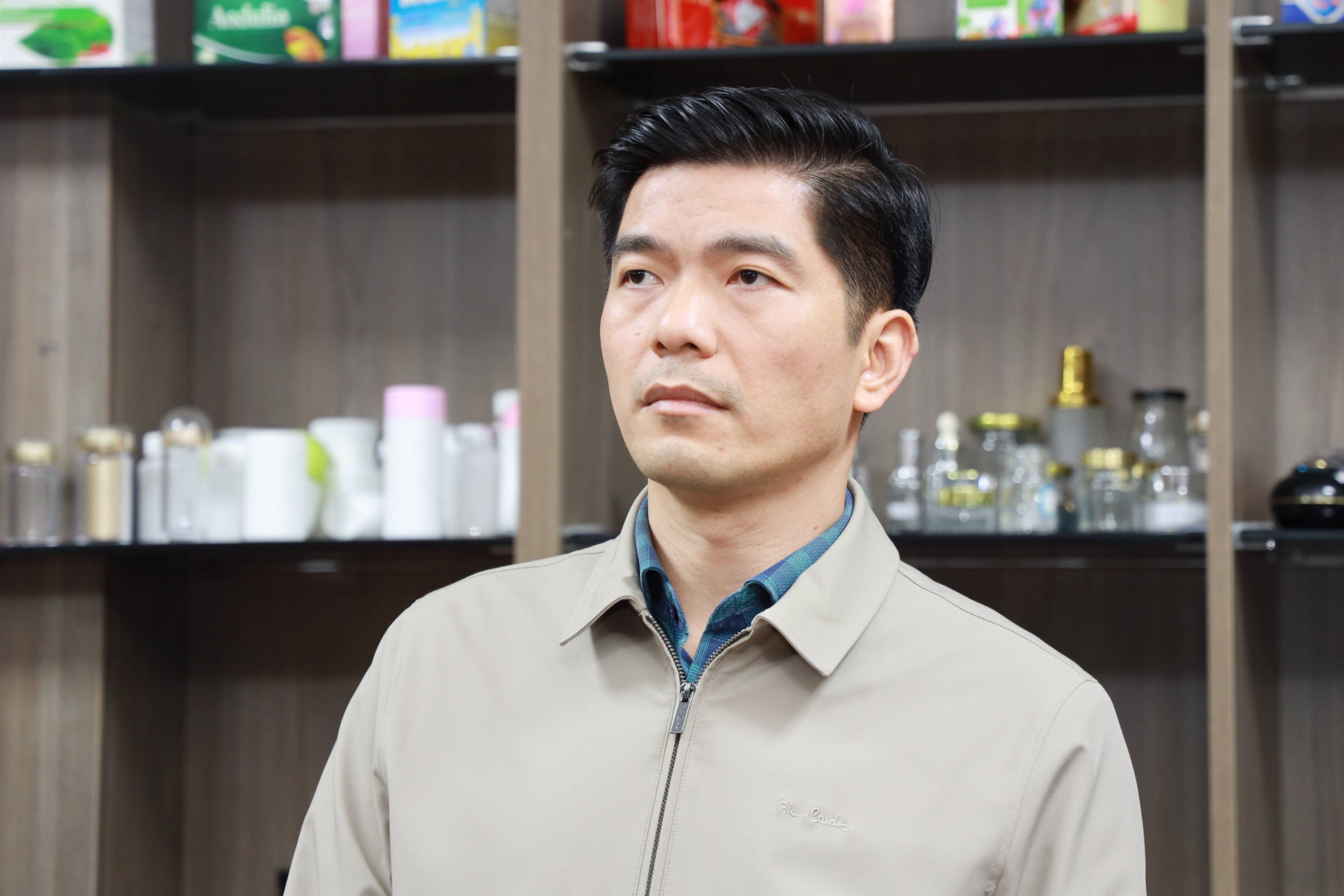 Ngay sau khi Tổng Gi&aacute;m đốc Đo&agrave;n Trung Đức bị khởi tố, 