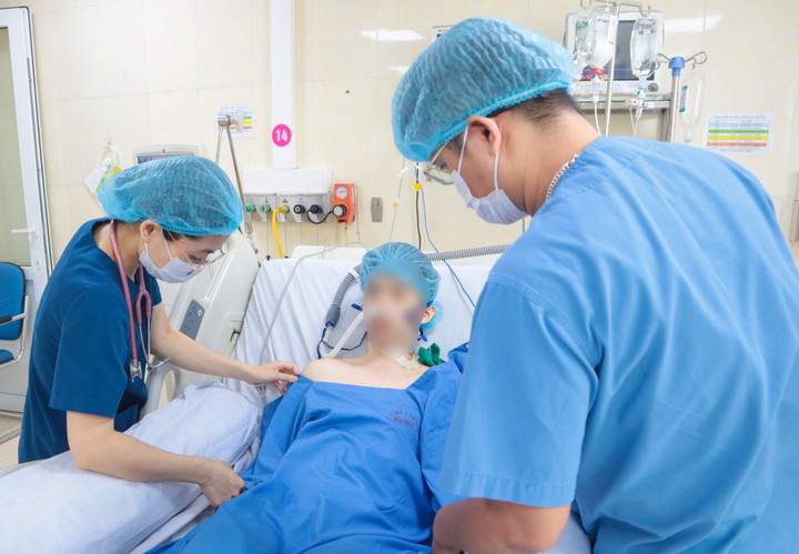 Trả gi&aacute; đắt v&igrave; tập thể thao theo phong tr&agrave;o, 'so k&egrave;' th&agrave;nh t&iacute;ch- Ảnh 2.