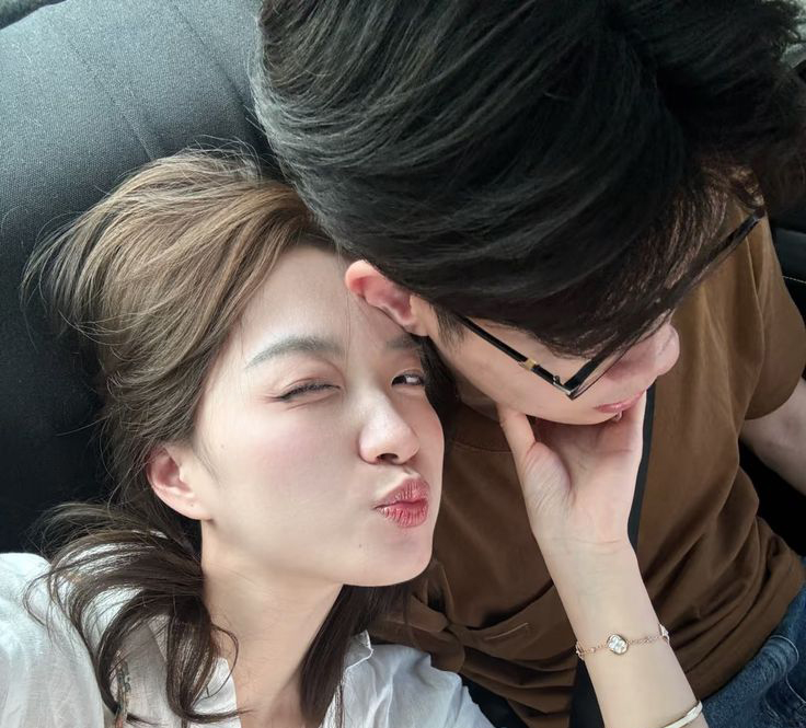 Đ&agrave;n &ocirc;ng "mạnh" trong "chuyện ấy" thường c&oacute; đặc điểm g&igrave;? Chuy&ecirc;n gia TIẾT LỘ 6 kh&aacute;c biệt ngoại h&igrave;nh &iacute;t ai để &yacute;- Ảnh 1.