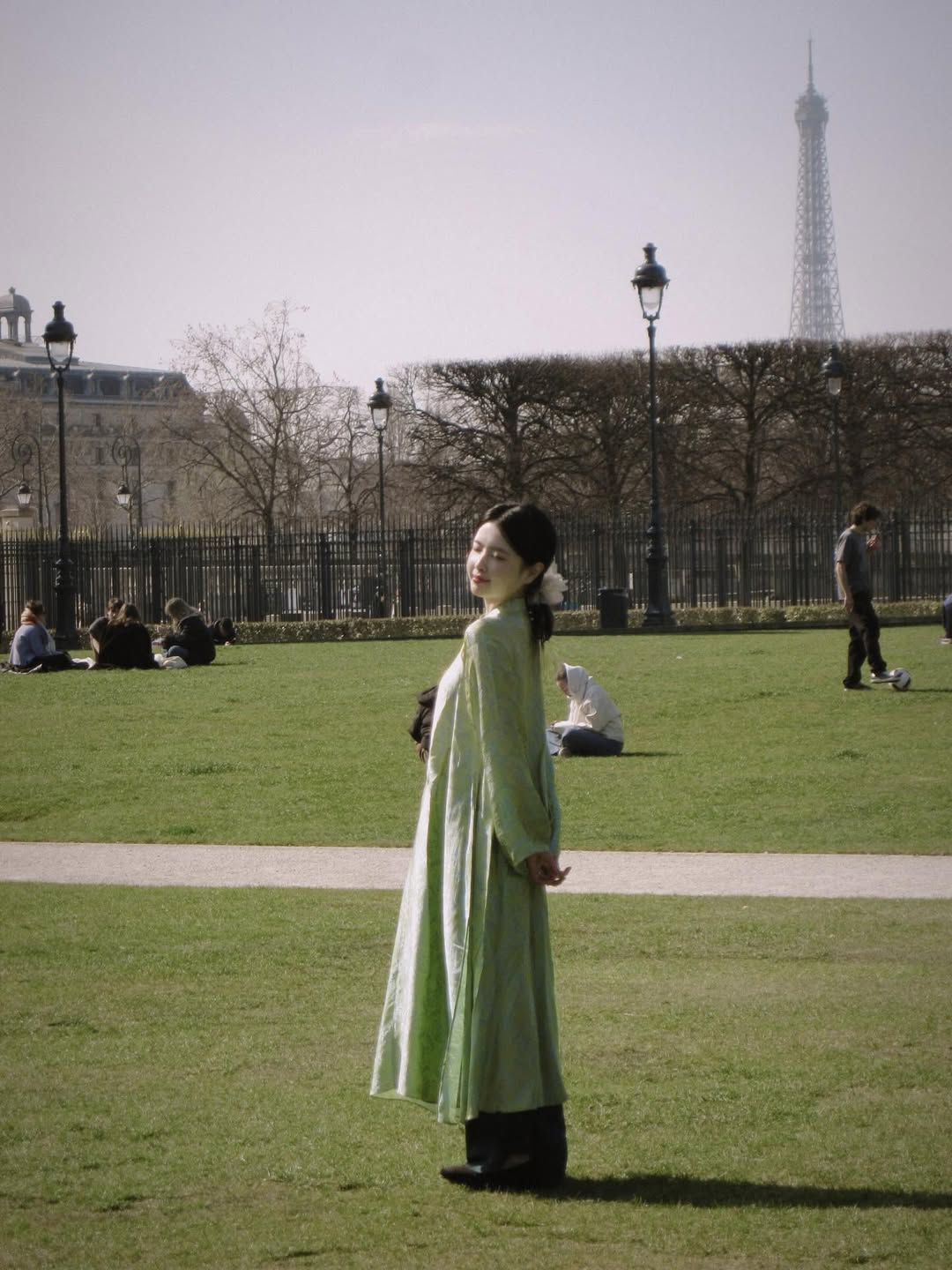 Đường đua &aacute;o d&agrave;i Tết 2026: Kh&ocirc;ng thể ph&acirc;n định thắng thua, g&aacute;i xinh tr&ecirc;n TikTok l&agrave; thần!- Ảnh 14.