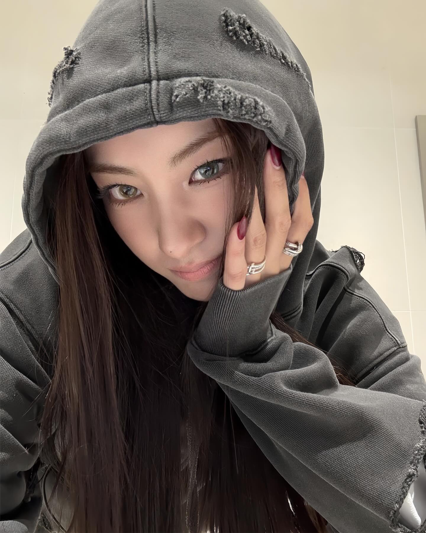 Ai cũng hỏi c&ocirc; g&aacute;i n&agrave;y l&agrave; ai?- Ảnh 7.