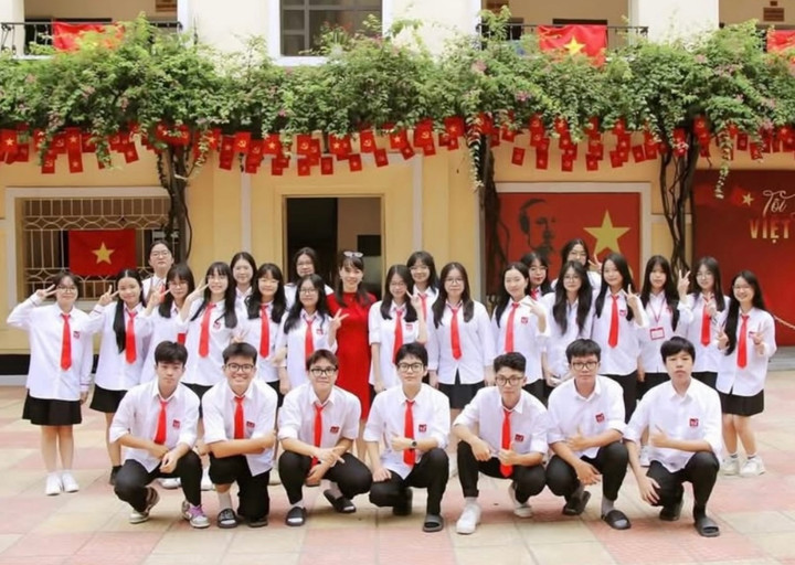 18 thủ khoa học sinh giỏi quốc gia lộ diện: Trường chuy&ecirc;n giữ vững ng&ocirc;i đầu- Ảnh 1.