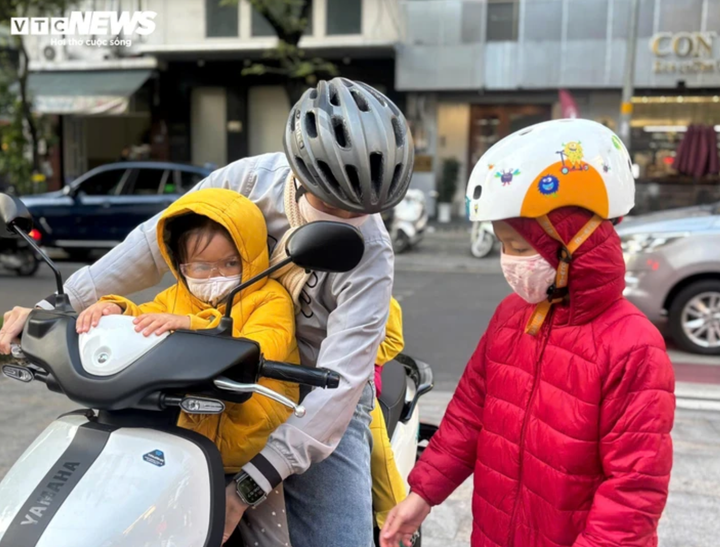 Th&ecirc;m 2 đợt kh&ocirc;ng kh&iacute; lạnh, Nam Bộ tiếp tục se lạnh về đ&ecirc;m v&agrave; s&aacute;ng sớm- Ảnh 1.