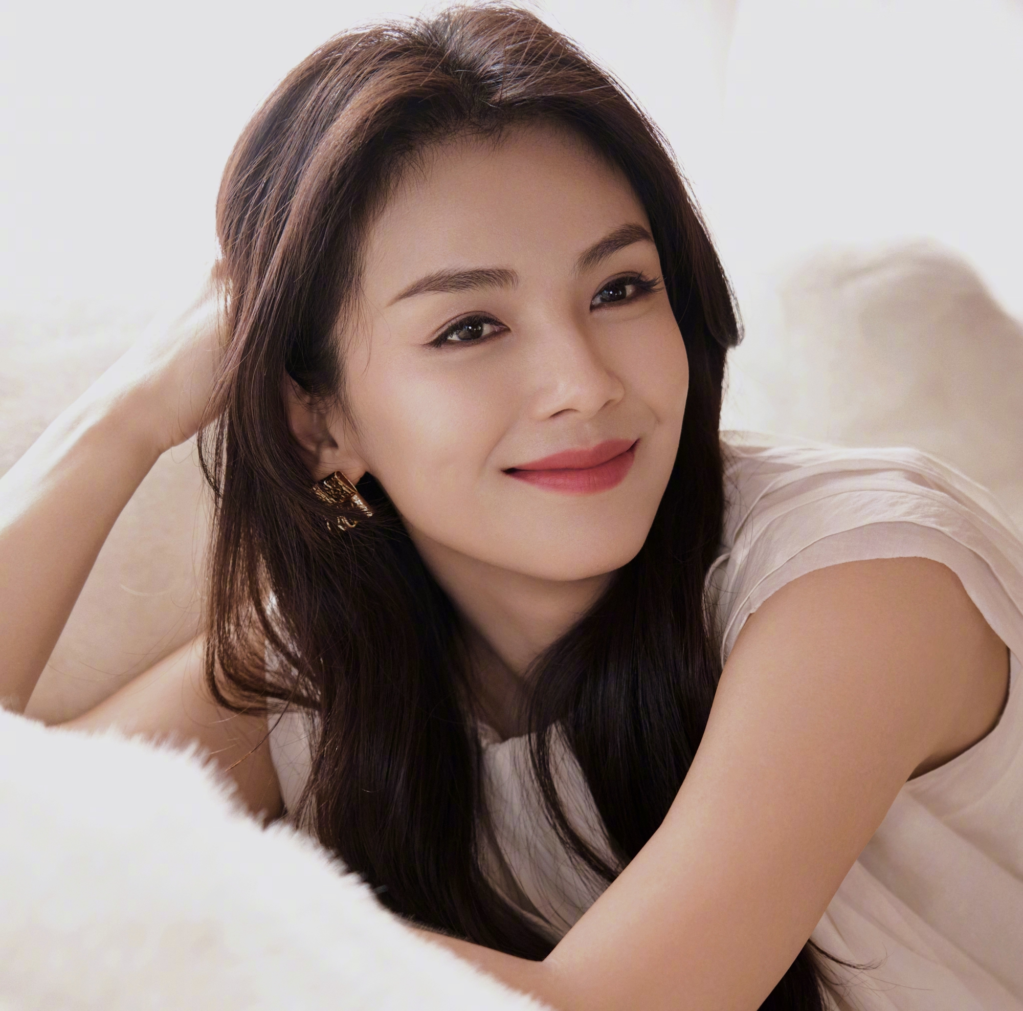 "Nữ thần m&agrave;n ảnh" được dựng tượng v&igrave; qu&aacute; xinh đẹp, lấy đại gia chỉ sau 20 ng&agrave;y quen nhưng c&aacute;i kết đắng- Ảnh 8.