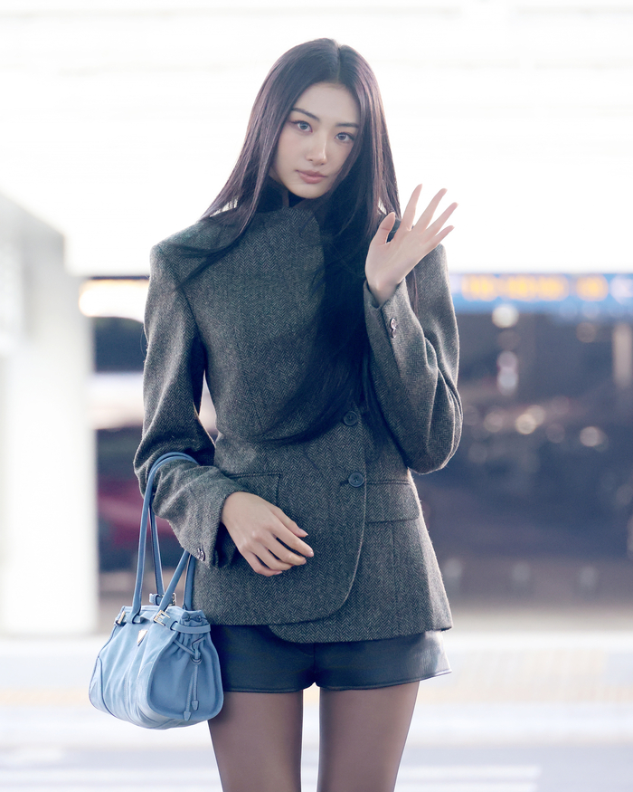 Ai cũng hỏi c&ocirc; g&aacute;i n&agrave;y l&agrave; ai?- Ảnh 14.