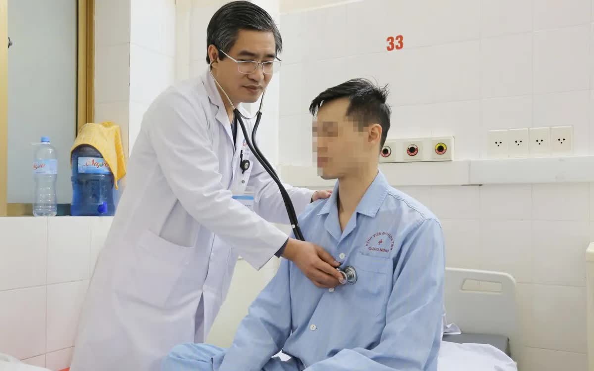 Nhồi m&aacute;u cơ tim ở tuổi 29: Hồi chu&ocirc;ng cảnh b&aacute;o bệnh mạch v&agrave;nh trẻ h&oacute;a- Ảnh 1.