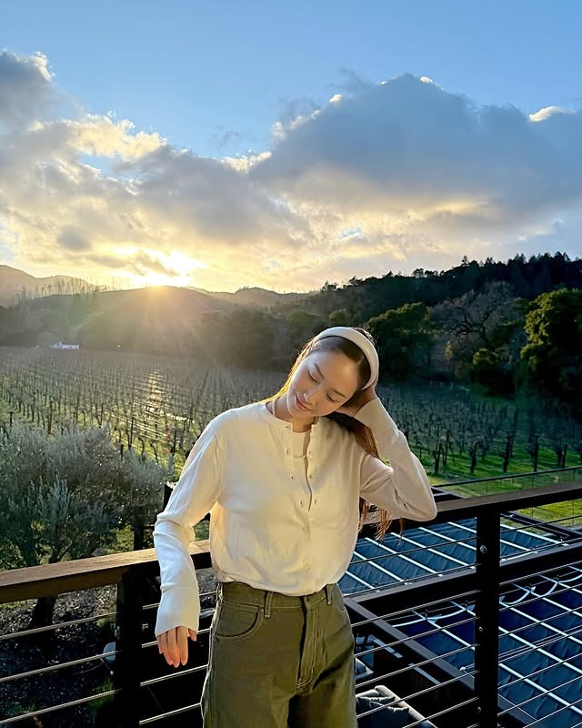 "Chị em V&acirc;n - Kiều" huyền thoại nhất showbiz: S&agrave;nh điệu từ trong trứng, xuất hiện ở đ&acirc;u th&igrave; nơi đ&oacute; l&agrave; Milano- Ảnh 15.