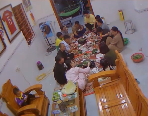 Gia cảnh của Đ&igrave;nh Bắc- Ảnh 5.