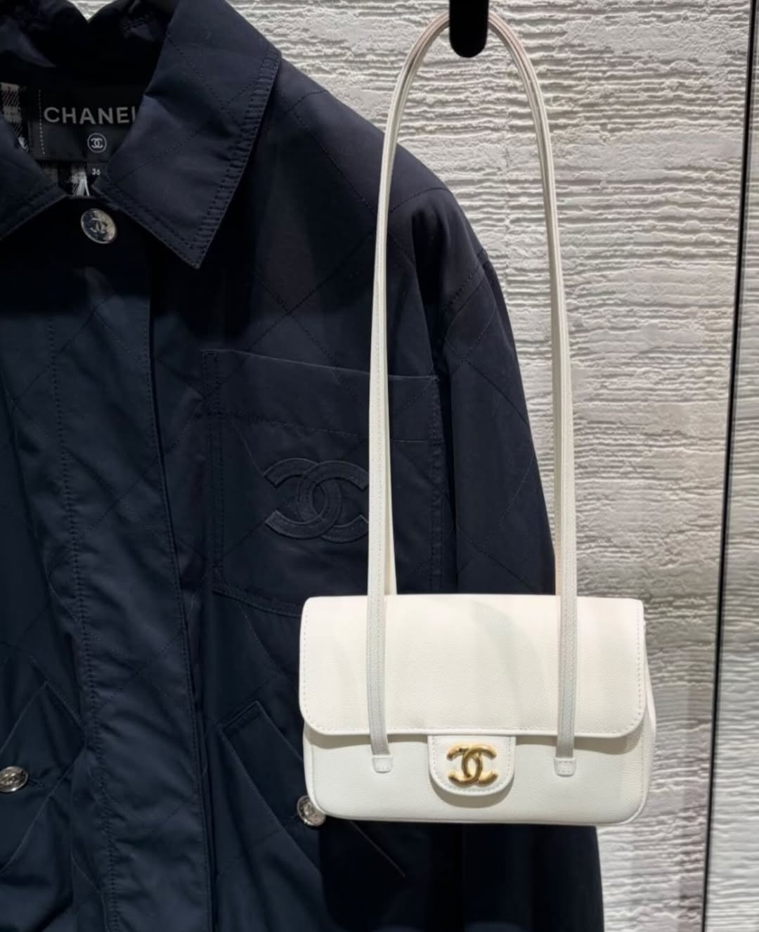 T&uacute;i mới của Chanel lại khiến d&acirc;n t&igrave;nh muốn ti&ecirc;u cả trăm triệu- Ảnh 20.
