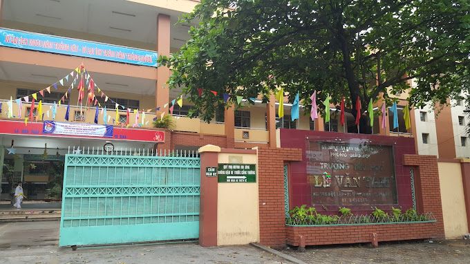 TPHCM: Trường học ra quy định "lạ", Sở GD-ĐT l&ecirc;n tiếng- Ảnh 1.