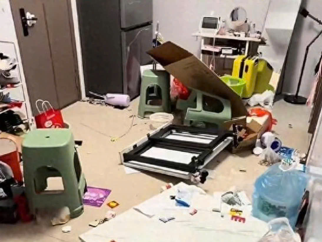 Vợ mua m&aacute;y rửa b&aacute;t hơn 5.000.000 đồng kh&ocirc;ng xin ph&eacute;p, chồng nổi cơn thịnh nộ đập ph&aacute; nh&agrave; cửa tan hoang- Ảnh 1.