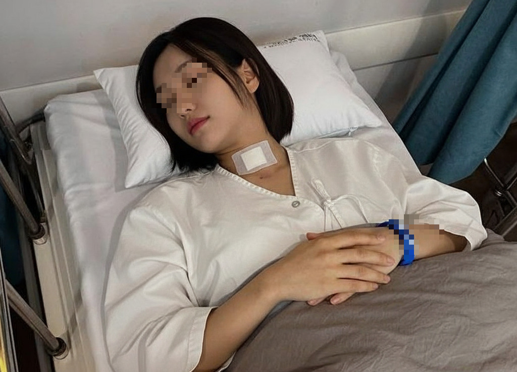 Ung thư tuyến giáp sợ gì nhất? Bác sĩ tiết lộ: Trước hết là nó cực "thích" 5 kiểu người- Ảnh 1. Ung thư tuyến giáp sợ gì nhất? Bác sĩ tiết lộ: Trước hết là nó cực "thích" 5 kiểu người- Ảnh 1.