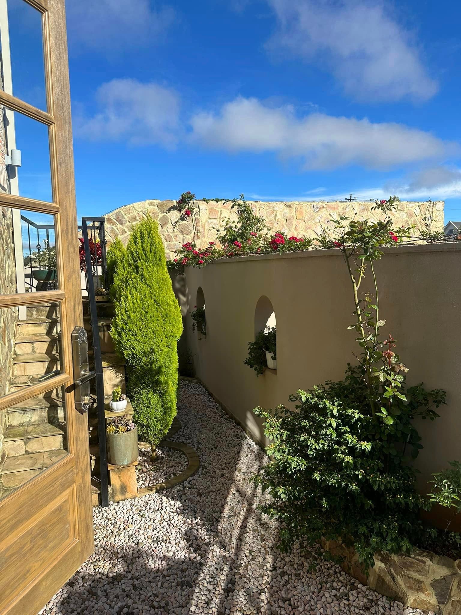 Dinh thự lộng lẫy như l&acirc;u đ&agrave;i của 