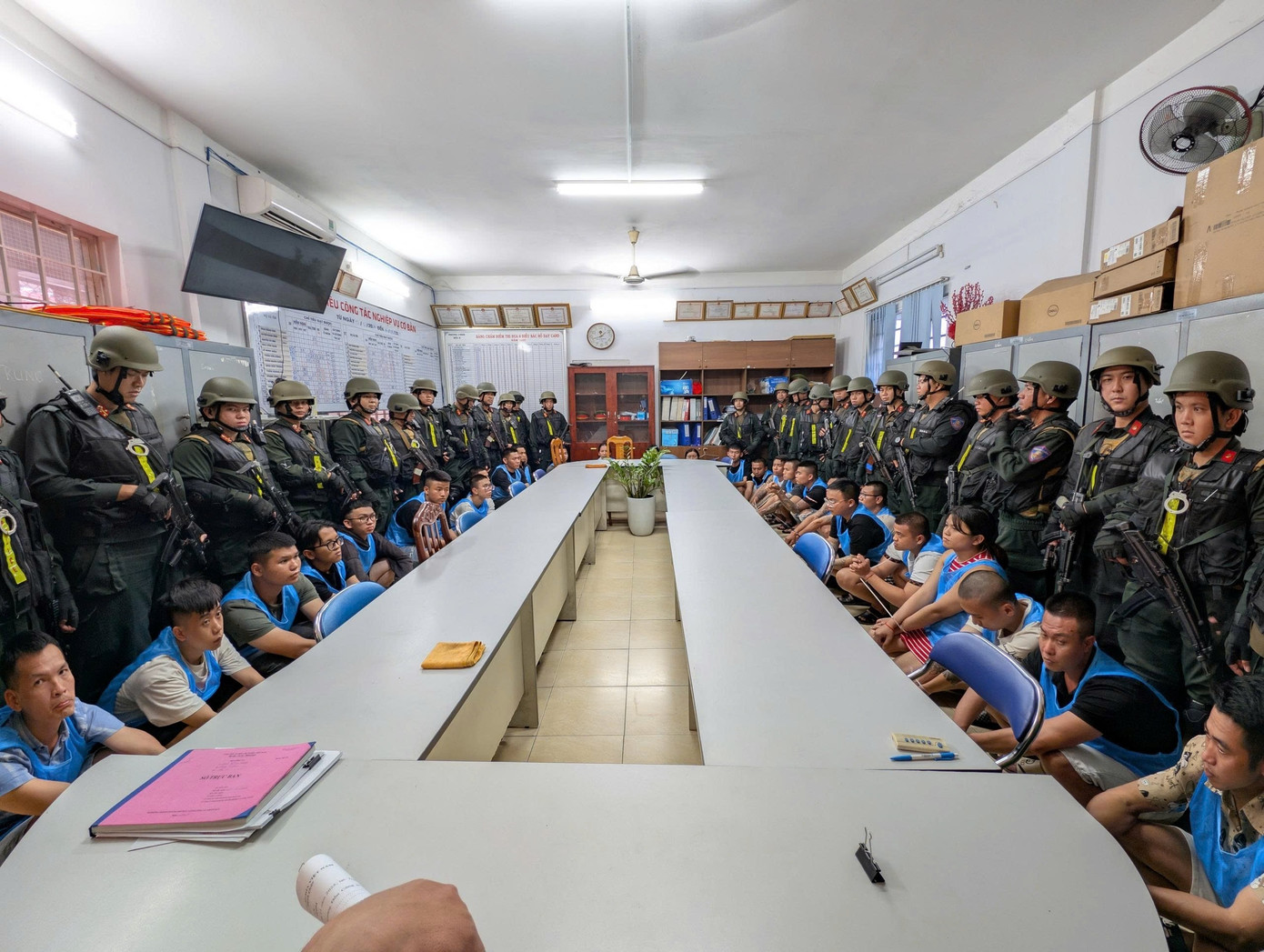 &lsquo;Hiệp sĩ&rsquo; mạng Huỳnh Cao Cường cũng l&agrave; th&agrave;nh vi&ecirc;n đường d&acirc;y cưỡng đoạt t&agrave;i sản n&uacute;p b&oacute;ng giải cứu người từ Campuchia- Ảnh 1.