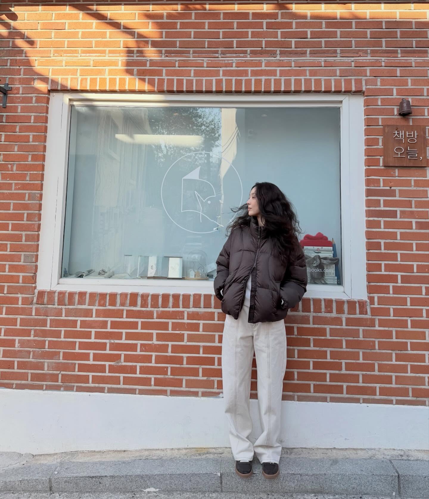 Sao H&agrave;n ngo&agrave;i 40 đều hack tuổi si&ecirc;u đỉnh nhờ 5 m&oacute;n thời trang- Ảnh 11.