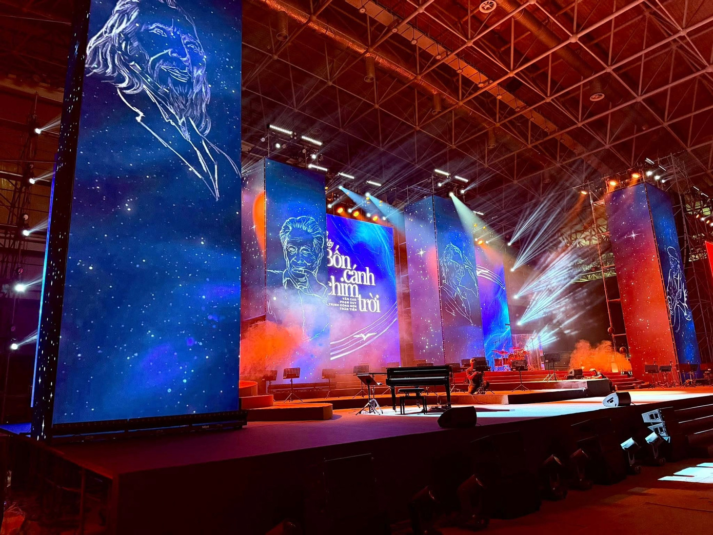 Canh bạc t&agrave;i ch&iacute;nh trong vụ đ&ecirc;m nhạc Về Đ&acirc;y Bốn C&aacute;nh Chim Trời vỡ trận- Ảnh 4.