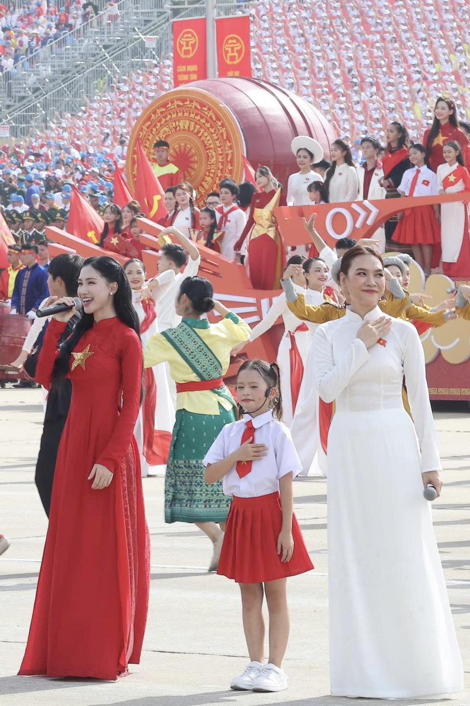 C&aacute;i gi&aacute; của Ho&agrave; Minzy- Ảnh 4.