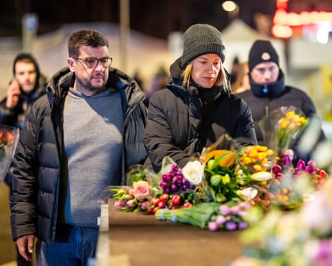 Thụy Sĩ tuyên bố quốc tang 5 ngày sau thảm kịch "chưa từng có" đêm giao thừa khiến 155 người thương vong- Ảnh 1. Thụy Sĩ tuyên bố quốc tang 5 ngày sau thảm kịch "chưa từng có" đêm giao thừa khiến 155 người thương vong- Ảnh 1.