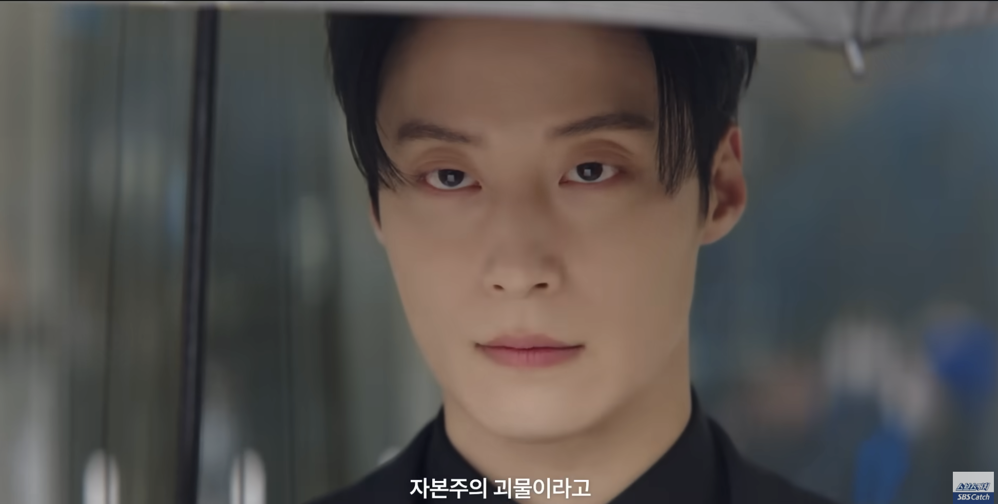 Lần đầu có phim ngôn tình mà cặp chính cùng là phản diện: Visual đỉnh nóc cả đôi, không thể ghét nổi- Ảnh 5. Lần đầu có phim ngôn tình mà cặp chính cùng là phản diện: Visual đỉnh nóc cả đôi, không thể ghét nổi- Ảnh 5.