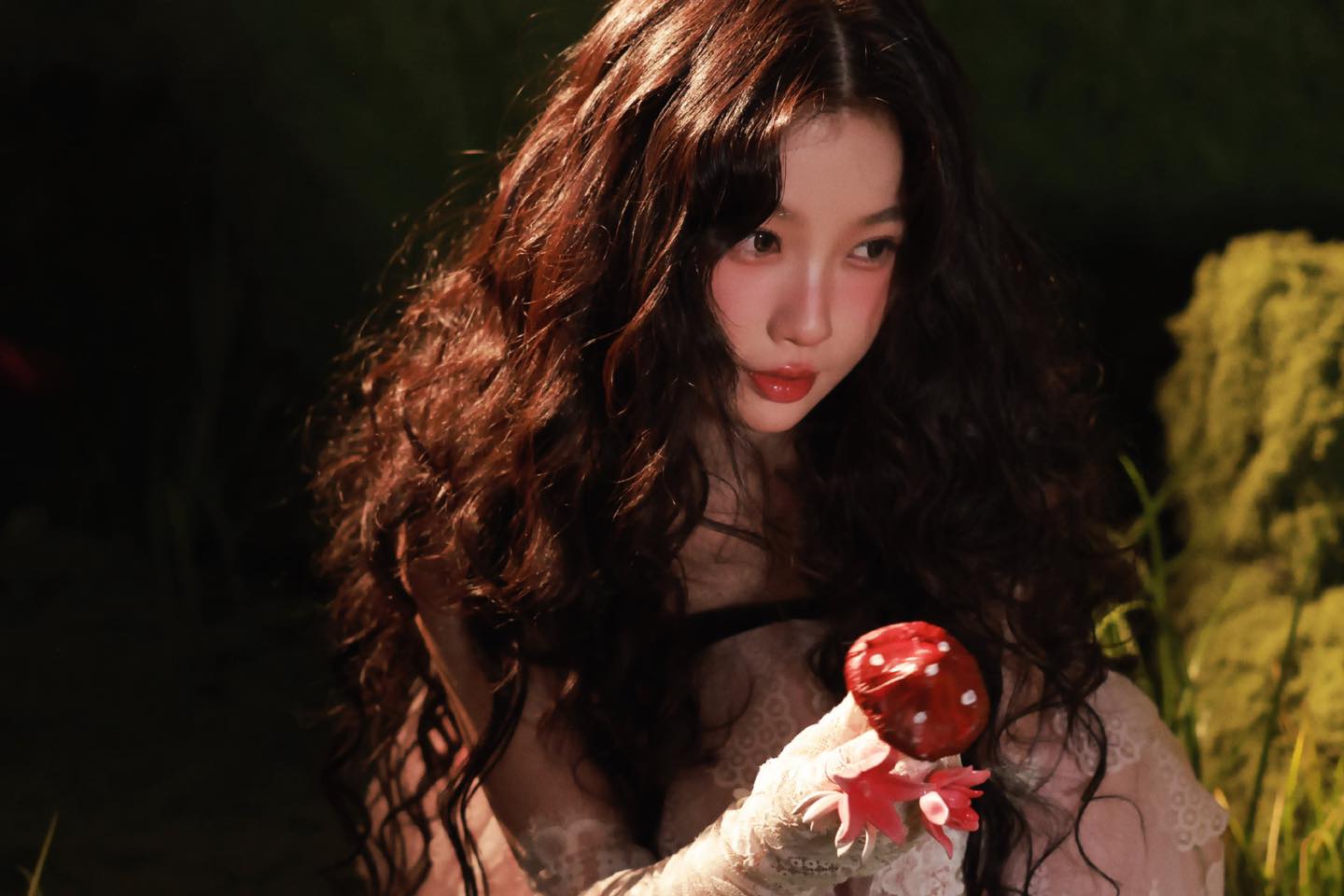 Những vụ sụp đổ h&igrave;nh tượng chấn động: &ldquo;Tiểu thư&rdquo; showbiz lộ bản chất, dồn &eacute;p đồng nghiệp đến bước đường c&ugrave;ng- Ảnh 2.