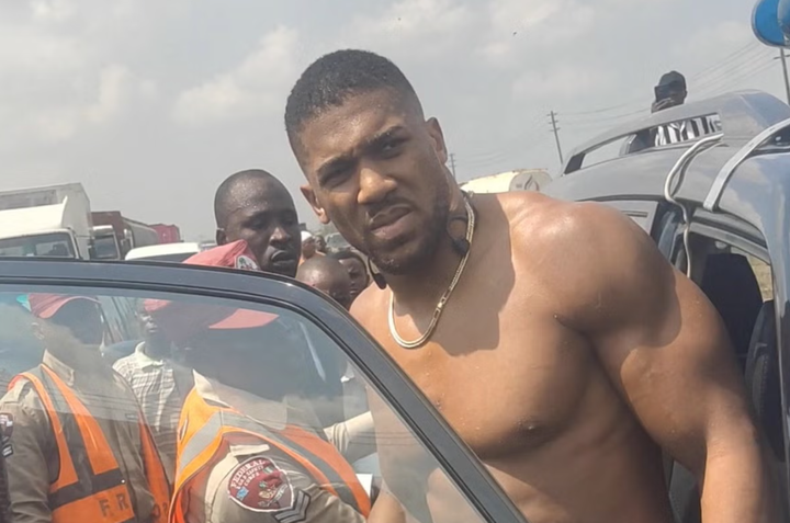 Tai nạn thảm khốc khiến 'quyền vương' su&yacute;t chết: Người thứ 2 sống s&oacute;t bị truy tố- Ảnh 2.