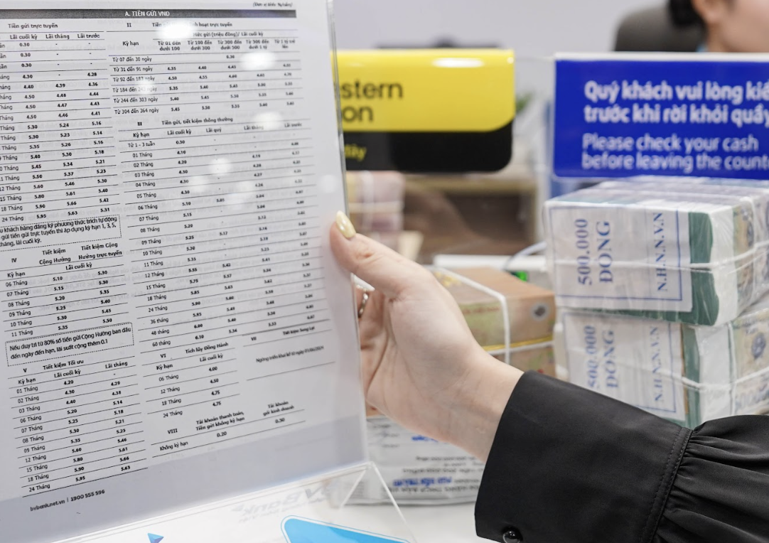 Dịp Tết Dương lịch, gửi tiết kiệm ng&acirc;n h&agrave;ng n&agrave;o l&atilde;i suất cao nhất?- Ảnh 1.